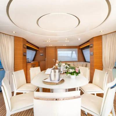 Milena Yacht 13