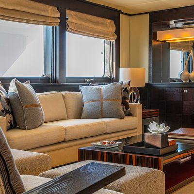 Victory Yacht 13