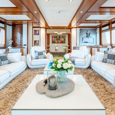 Bunker Yacht 11