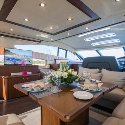 Elentari Yacht 14