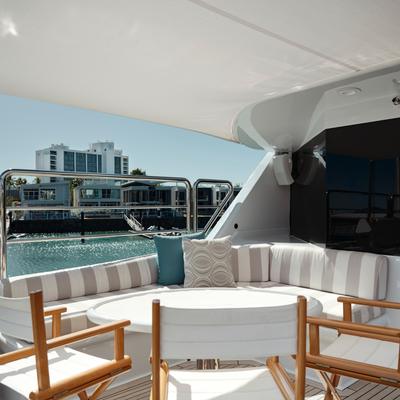 Flying Fish Yacht 13