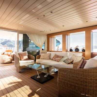Serenity Yacht 11