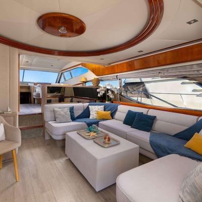 Mary Yacht 13