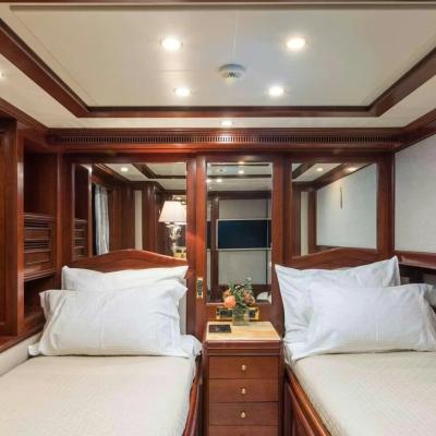 Endless Summer Yacht 13