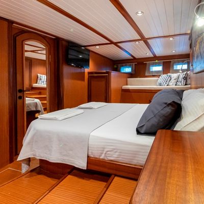 Bodrum Queen Yacht 9
