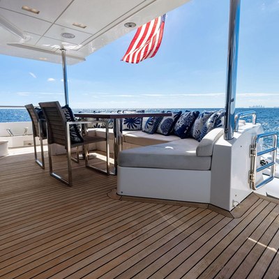 Satisfaction Yacht 13