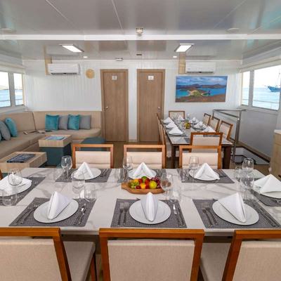 Galapagos Angel Yacht 11