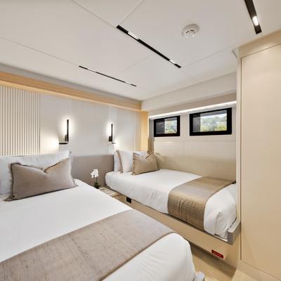 Bluestone 1 Yacht 15