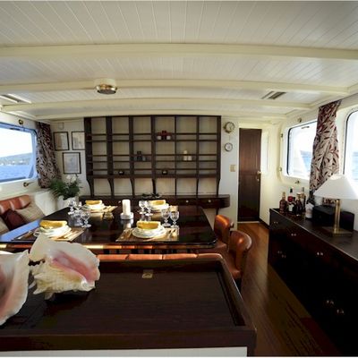 Abely Yacht 11