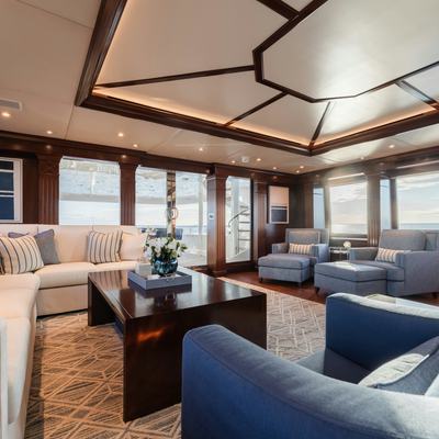 SummerDance Yacht 12