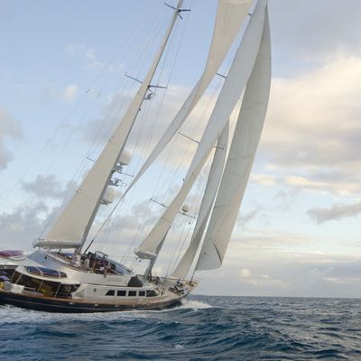 ANDROMEDA LA DEA Yacht Charter Price - Perini Navi Yachts Luxury Yacht ...