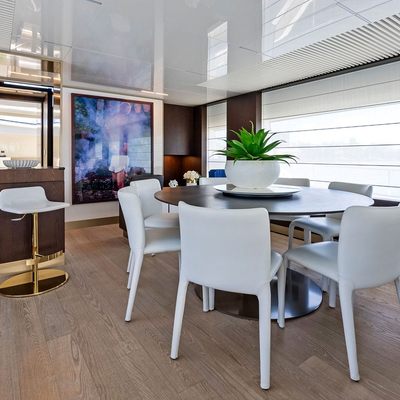 The Brass Ring Yacht 14