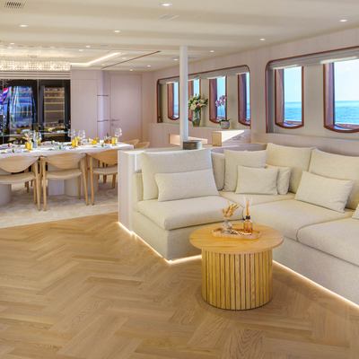 Maia Yacht 15