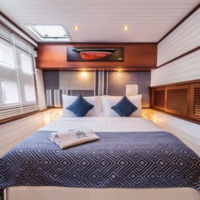 Ombre Blu 3 Yacht 13