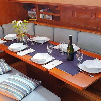 Tanana Yacht 12