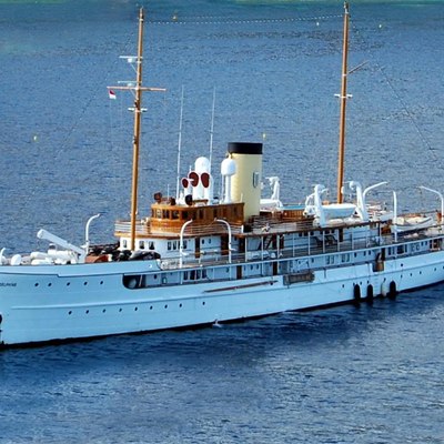 SS DELPHINE Yacht Charter Price - Great Lakes Ew Luxury Yacht Charter