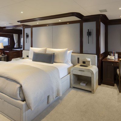 SummerDance Yacht 15