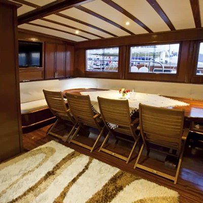 Athen.A Yacht 12