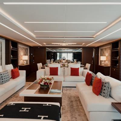 Altavita Yacht 11
