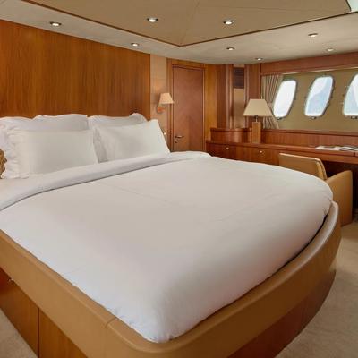 Major Affair Yacht 14
