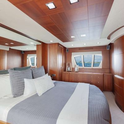 Truco II Yacht 14