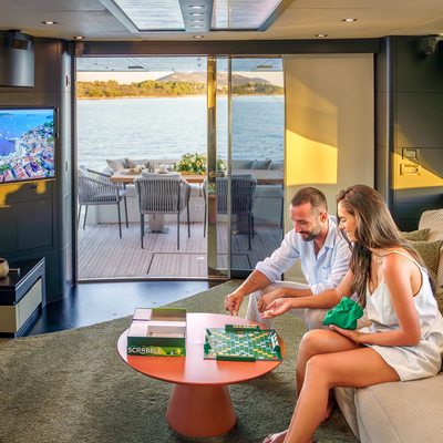 Dalia Yacht 13