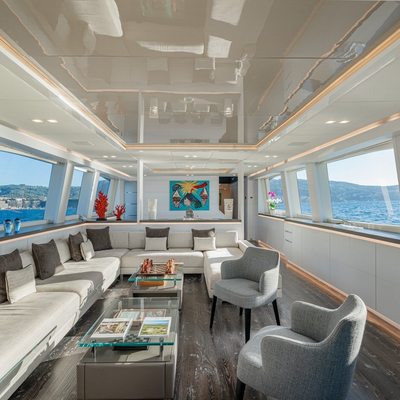 Sands Yacht 11