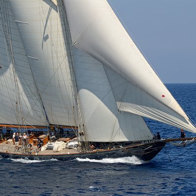 MARIETTE OF 1915 Yacht - Herreshoff