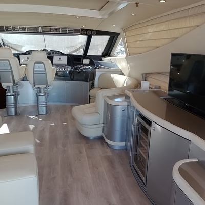 Tamurel Yacht 11