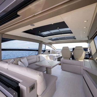 Amici Yacht 11