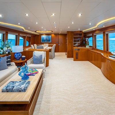B Happy Yacht 11