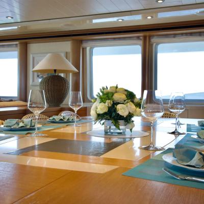 Yami Yacht 13