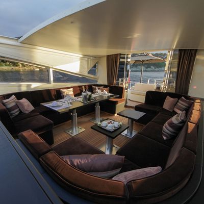 Blooms Yacht 6