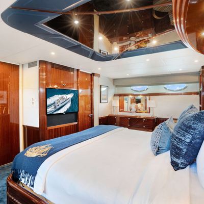 IV Tranquility Yacht 12
