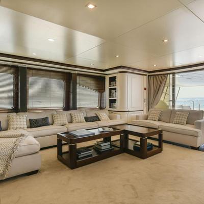 Elena Nueve Yacht 14