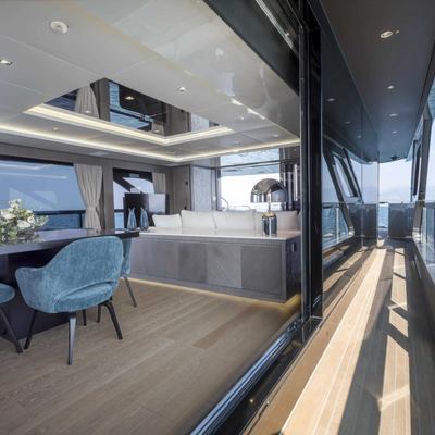 Benjoli Yacht 12