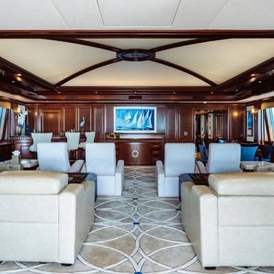 Lady Beth Yacht 13