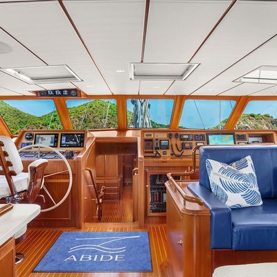 Abide Yacht 13