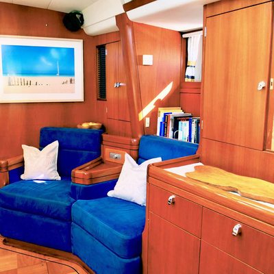 Elvis Magic Yacht 11