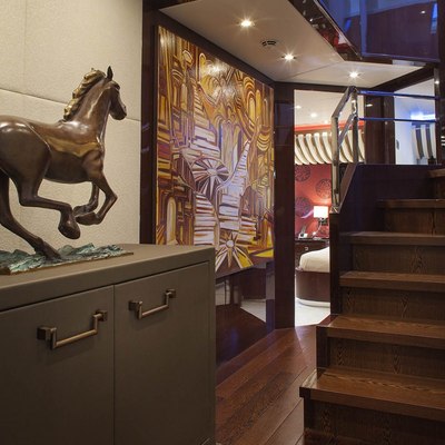Toy Yacht 15