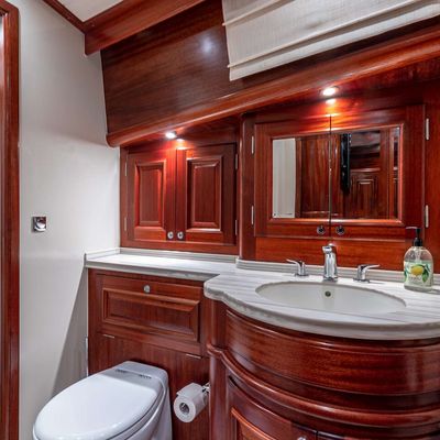 Falcon Yacht 15
