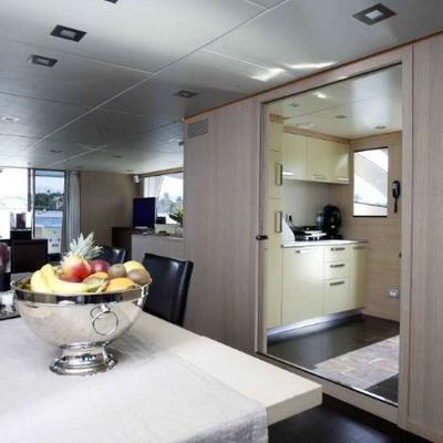Aria Yacht 13