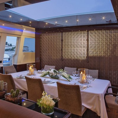 Toy Yacht 14