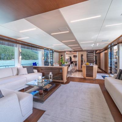 Voyager Yacht 11