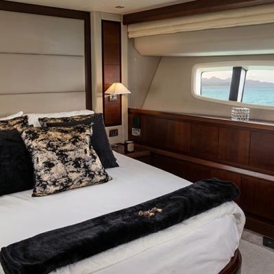 Minimal Risk Yacht 15