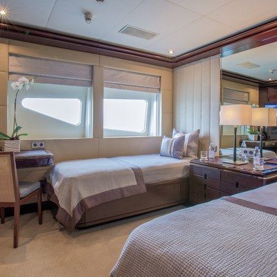 Dream Yacht 14