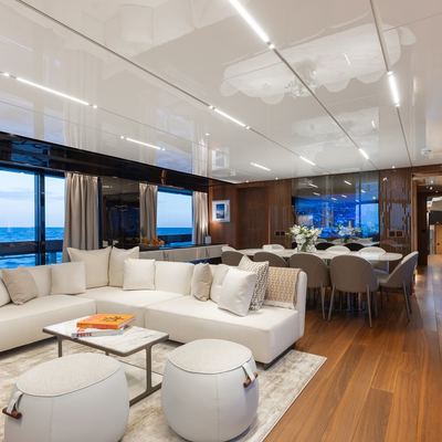 Neverland II Yacht 11