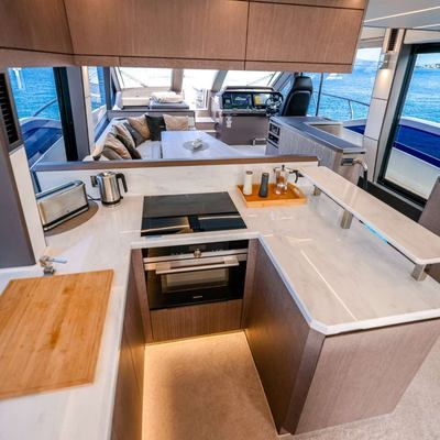FG Star Yacht 13