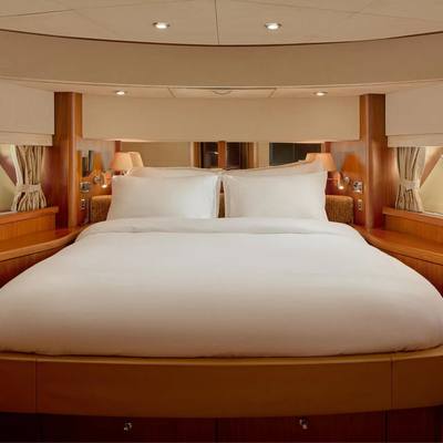 Major Affair Yacht 15