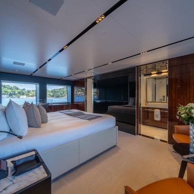 Tasty Waves Yacht 14